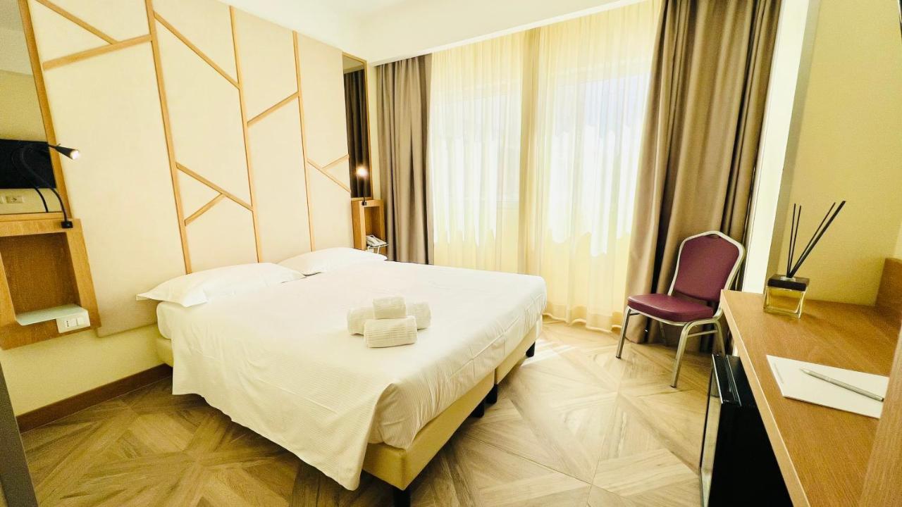 Sea Palace Hotel