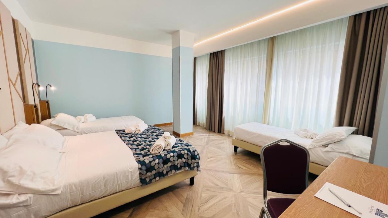 Hotel Sea Palace 4*